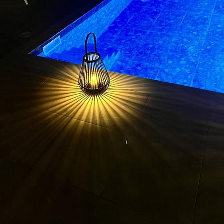 Cora May Central Villa With Private Pool 200M To The Beach فاليراكي المظهر الخارجي الصورة