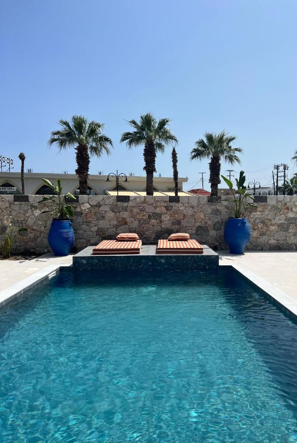 Cora May Central Villa With Private Pool 200M To The Beach فاليراكي المظهر الخارجي الصورة