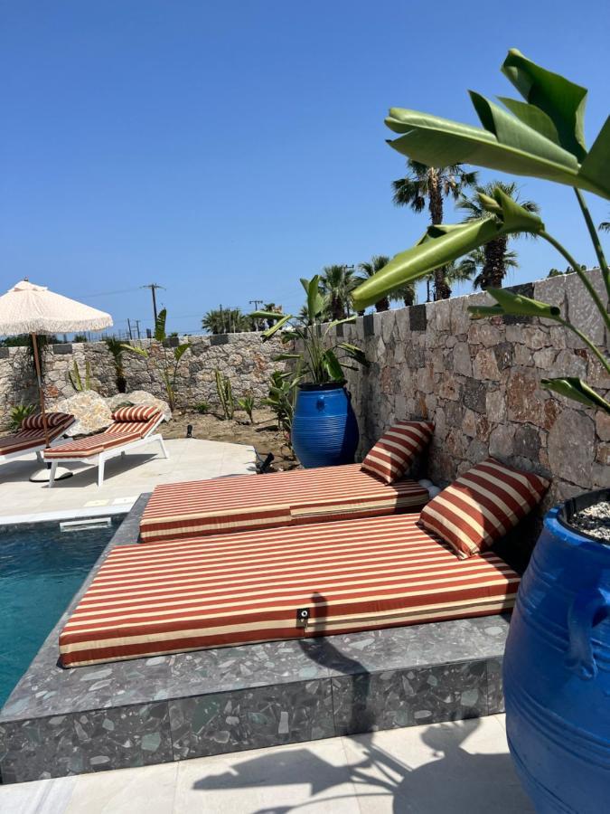 Cora May Central Villa With Private Pool 200M To The Beach فاليراكي المظهر الخارجي الصورة