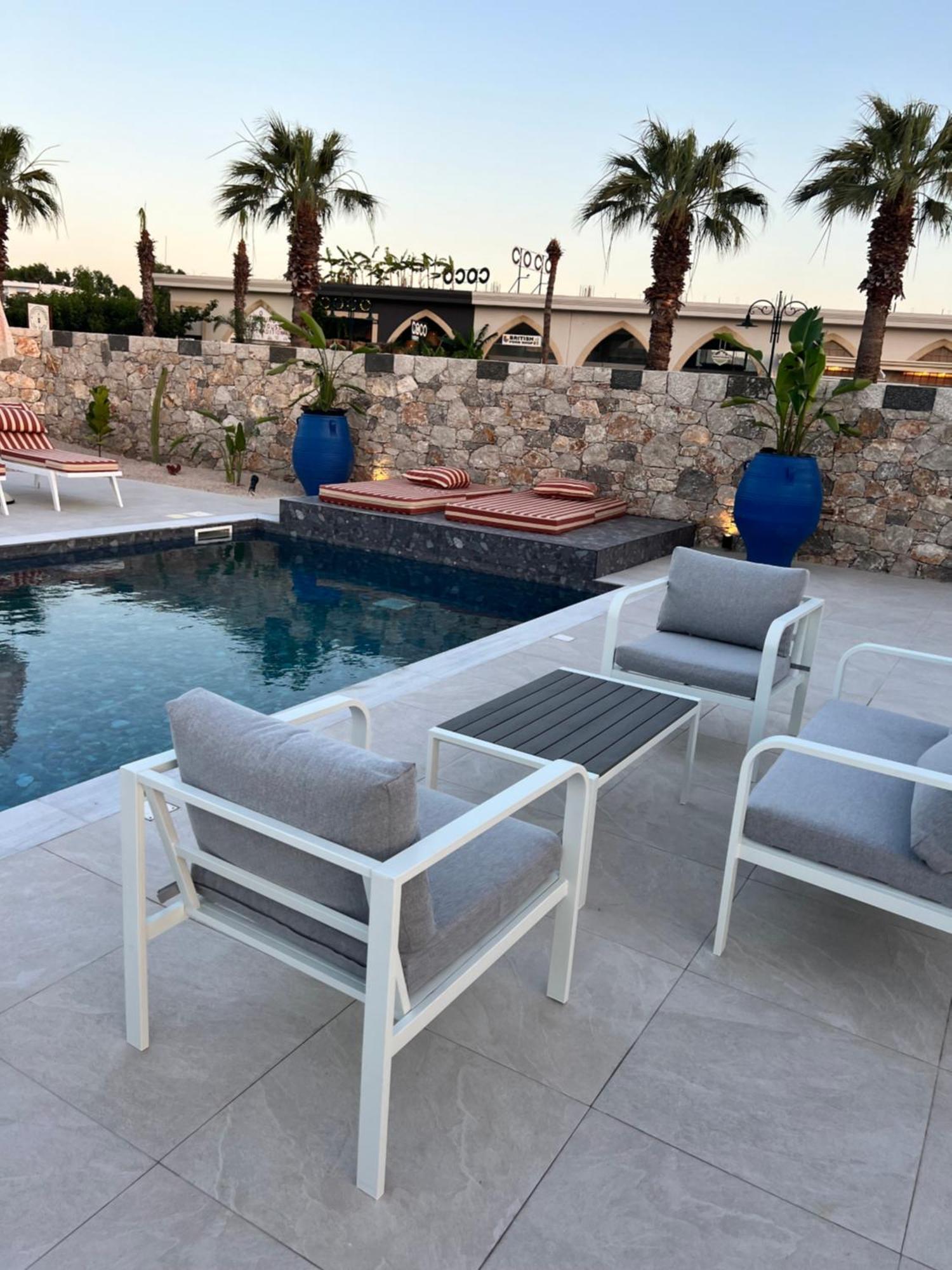 Cora May Central Villa With Private Pool 200M To The Beach فاليراكي المظهر الخارجي الصورة